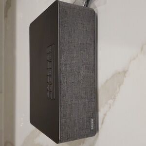 iHome Bluetooth Speaker Clock Radio Alarm iBT233V2